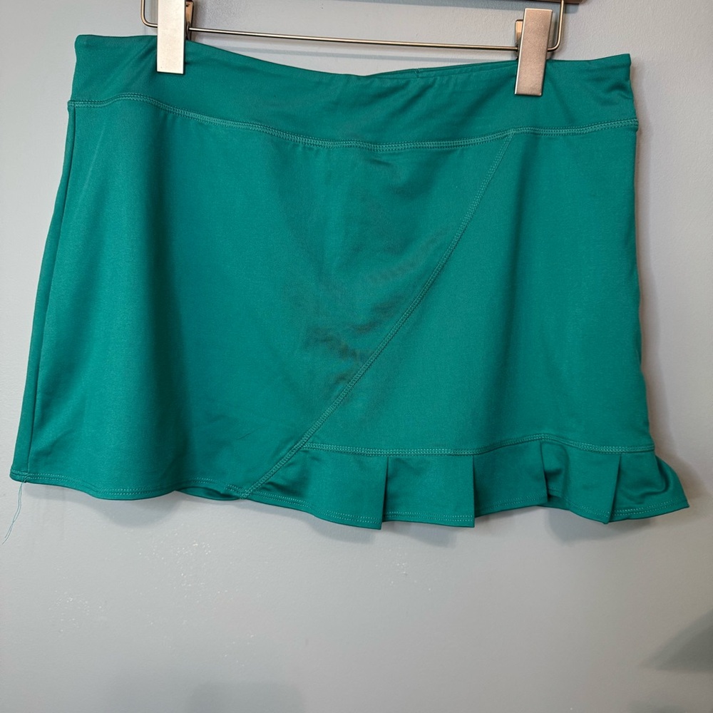Lola Tennis Skort Glade Green Pickleball Fitness Ruffle Lined w Shorts. NWT. XL